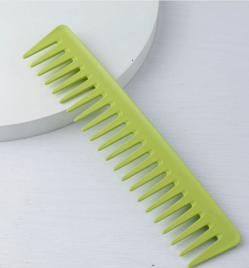 Magnus Professional Wide Tooth Comb