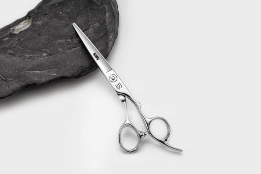 Kiru 6" Professional Hair Scissor – Japanese SUS440C Stainless Steel - Magnus SupplyKiru