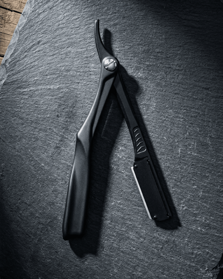 Magnus Magnetic Razor Holder – Professional Matte Black Barber Razor Holder - Magnus SupplyMagnus Supply